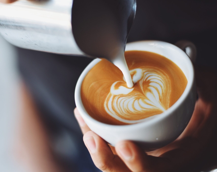 pexels-chevanon-photography-302896